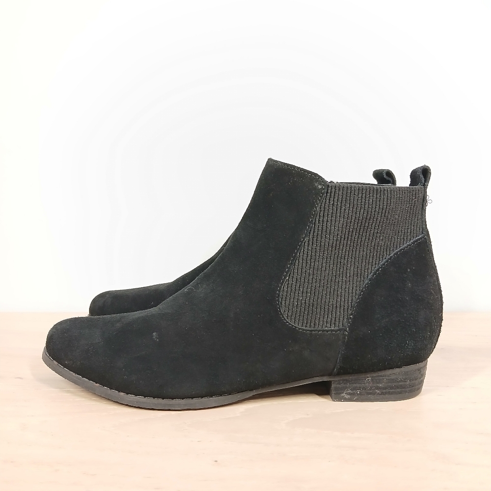 Blondo Black Leather Waterproof Chelsea Ankle Boots 654